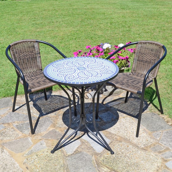 Summer Terrace Atlanta Round Bistro Table With 2 Springdale Chairs