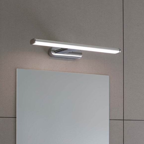 Return Vogue Moda Led Bathroom Wall Light Chrome