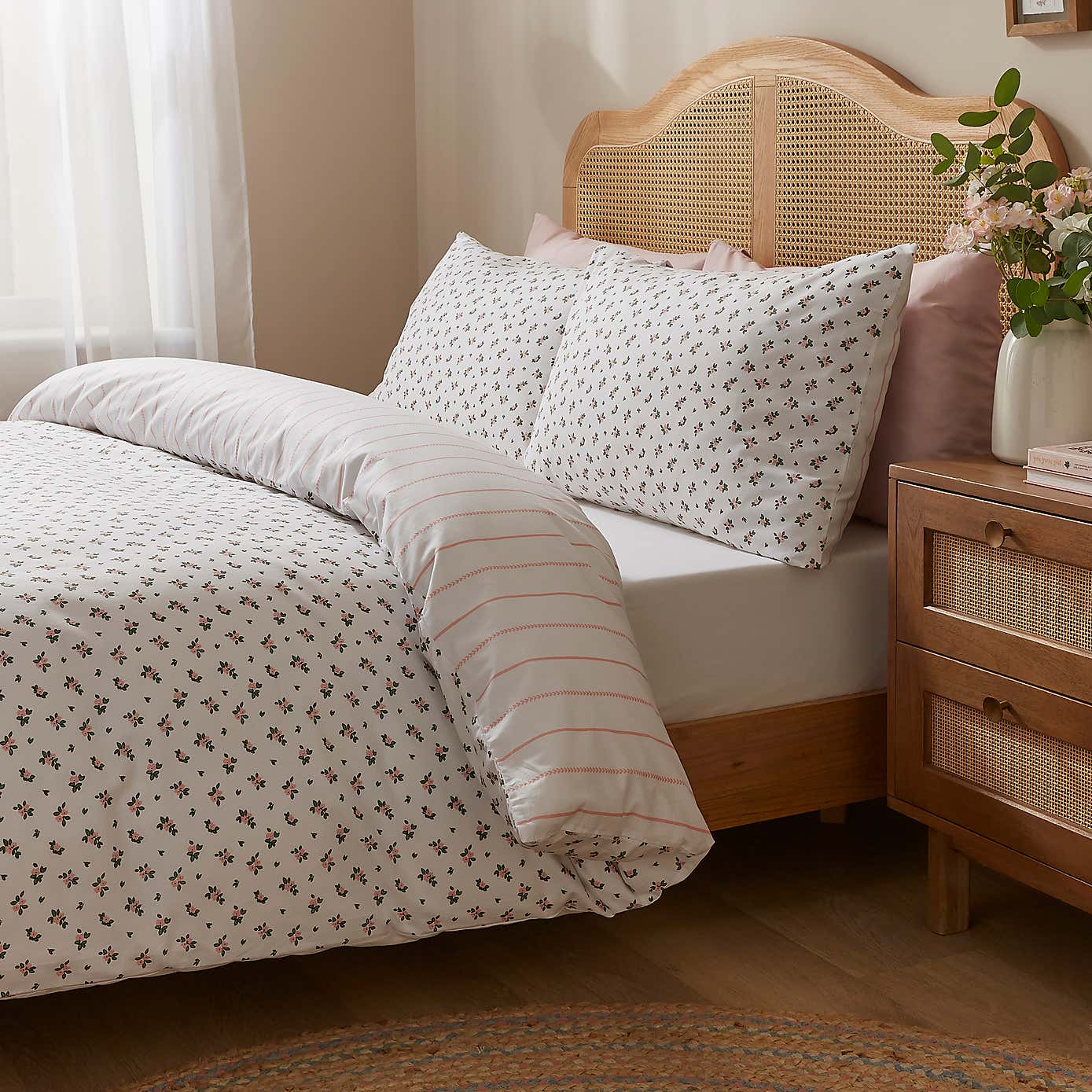 Carousel zoom image position 8 of 8