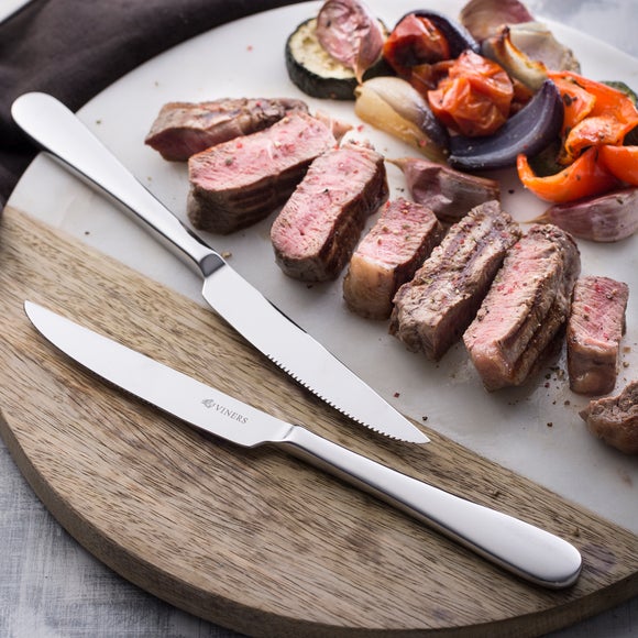 Set of 4 Viners Select Steak Knives