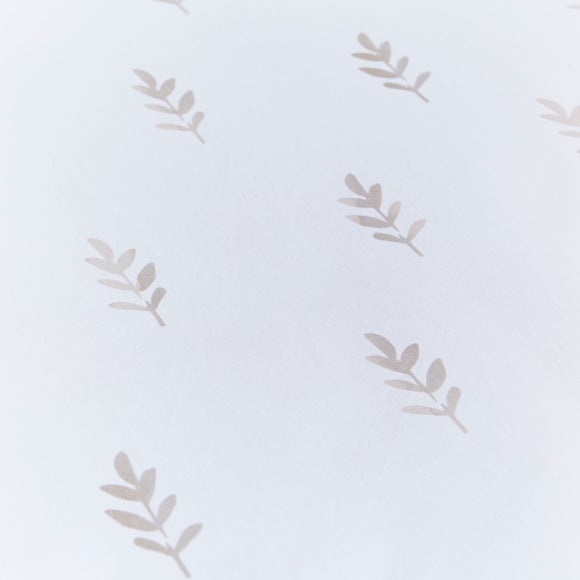 Carousel navigation image position 5 of 7