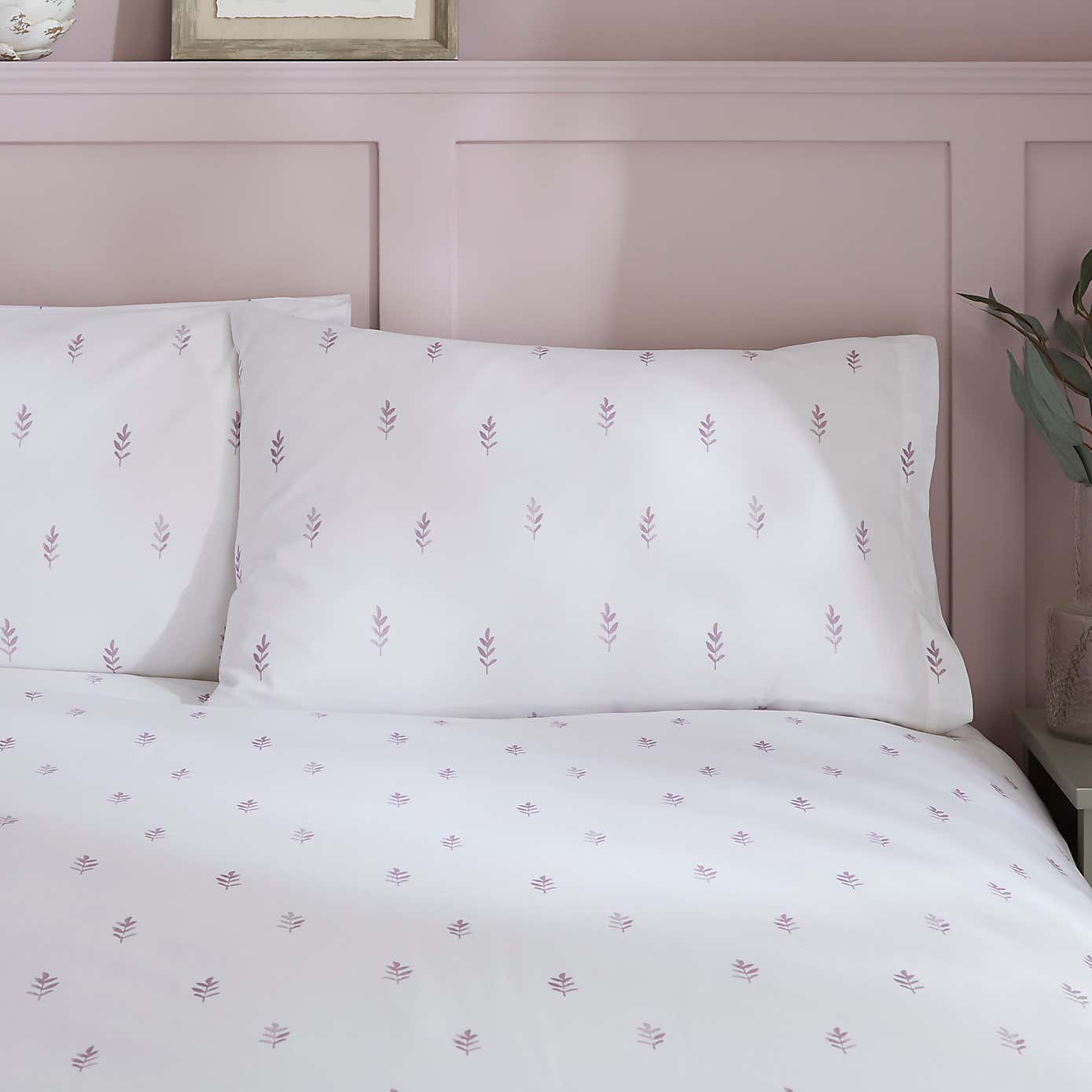 Carousel zoom image position 3 of 5