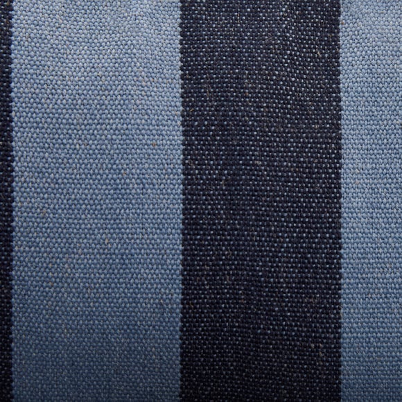 Carousel navigation image position 3 of 5