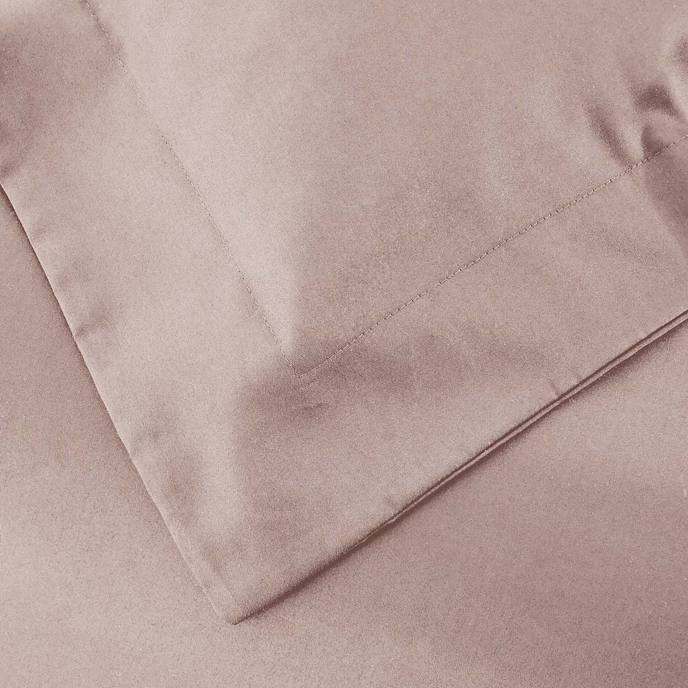 Carousel zoom image position 2 of 3