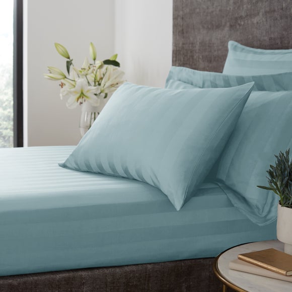 View Hotel Stripe 230 Thread Count 100 Cotton Fitted Sheet View Hotel Stripe 230 Thread Count 100 Cotton Fitted Sheet