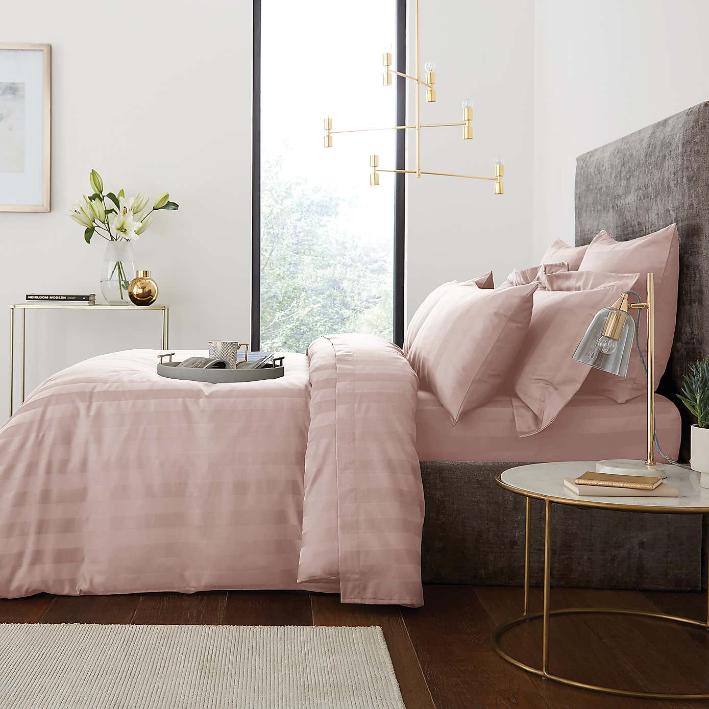 Carousel zoom image position 3 of 3