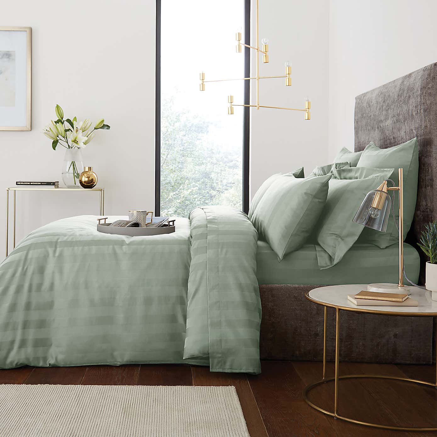 Carousel zoom image position 3 of 3