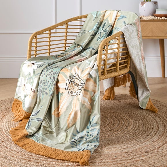Sagara Floral Throw Blanket
