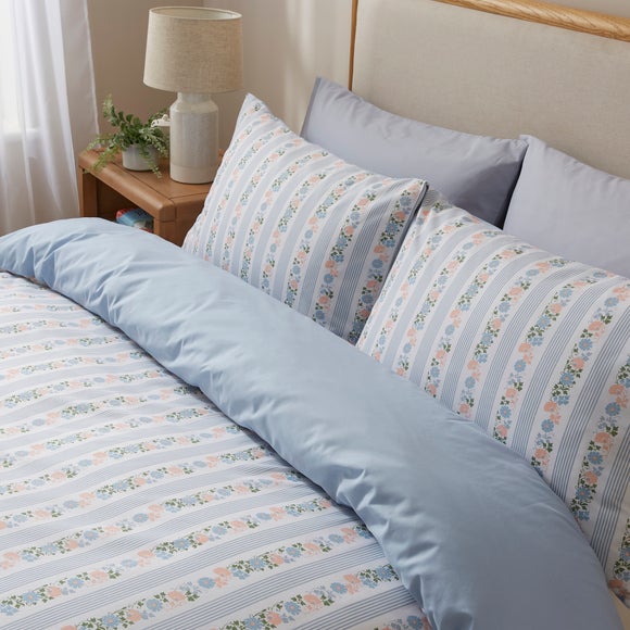 Carousel navigation image position 4 of 5