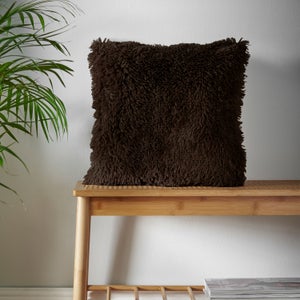 Catherine Lansfield Cuddly Square Cushion