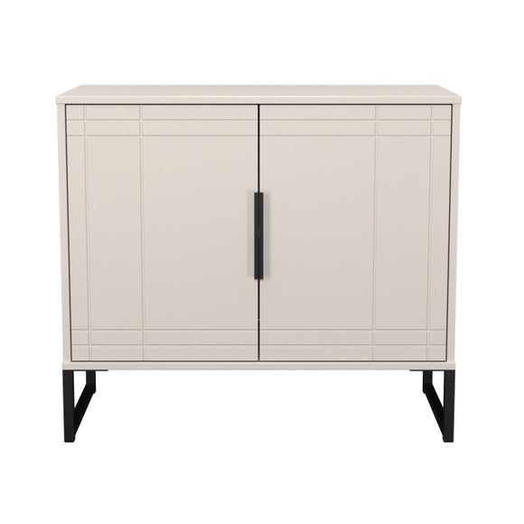 Carousel navigation image position 2 of 7