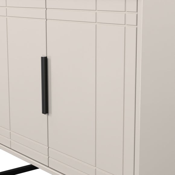 Carousel navigation image position 5 of 7