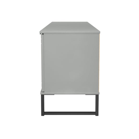 Carousel navigation image position 3 of 8