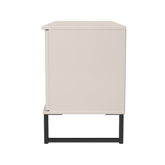 Carousel navigation image position 3 of 7