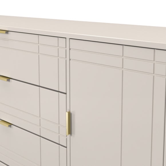 Carousel navigation image position 5 of 9