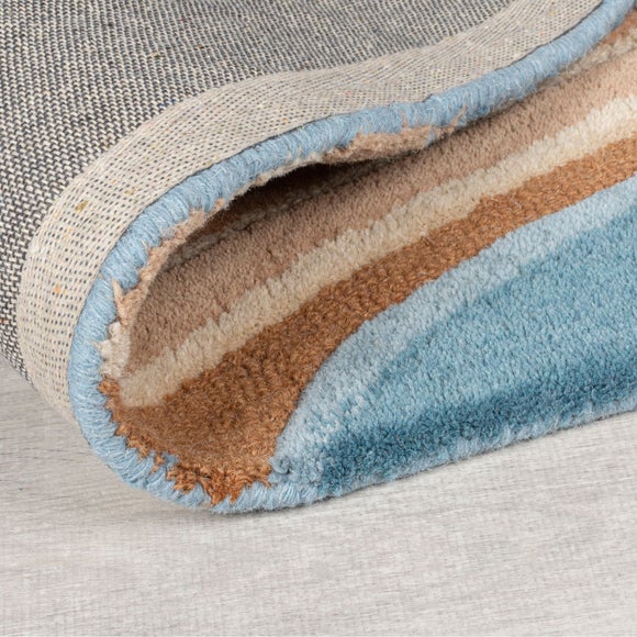 Carousel navigation image position 3 of 6