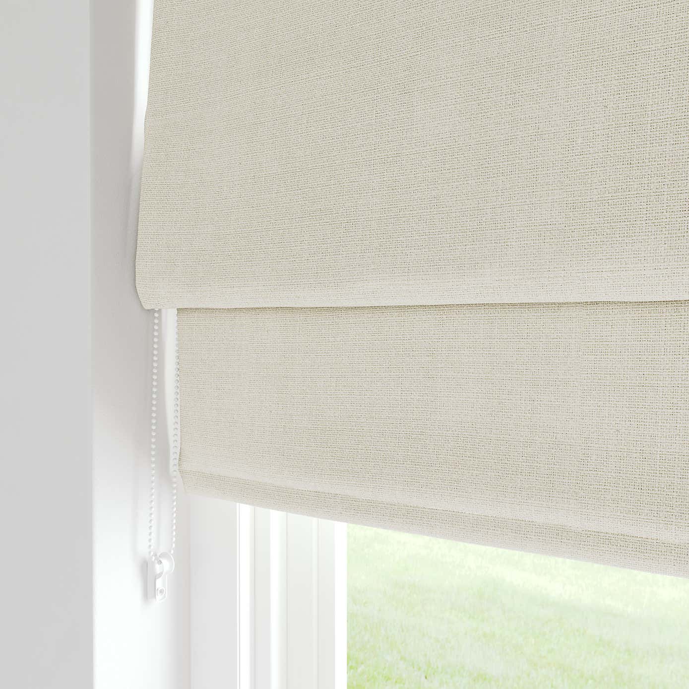 Carousel zoom image position 4 of 4