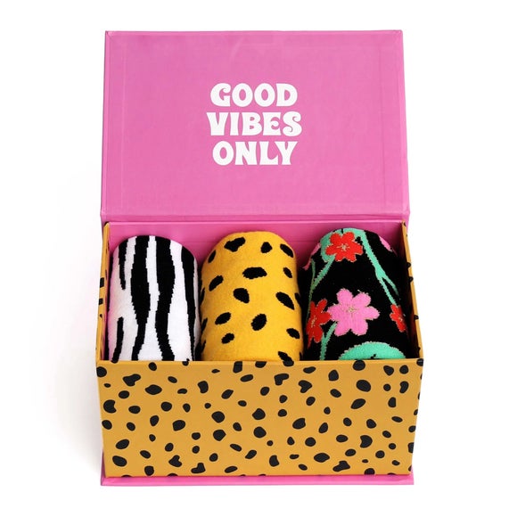 View Tache Set Of 3 Patterned Socks View Tache Set Of 3 Patterned Socks