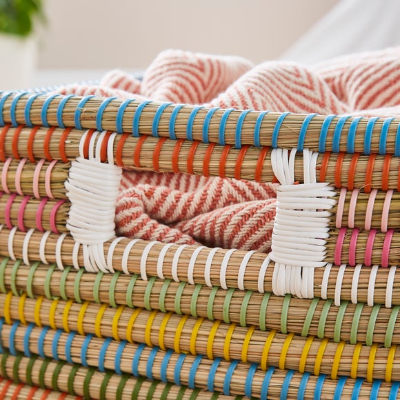 Carousel navigation image position 2 of 3