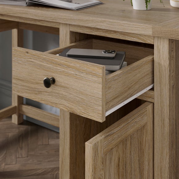 Carousel navigation image position 4 of 9