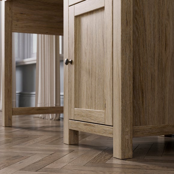 Carousel navigation image position 5 of 9