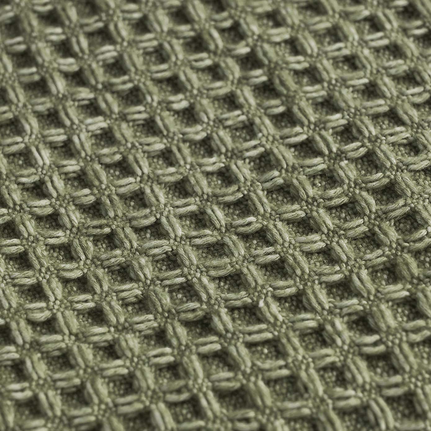 Carousel zoom image position 2 of 6