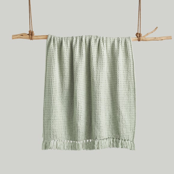 Carousel navigation image position 3 of 6