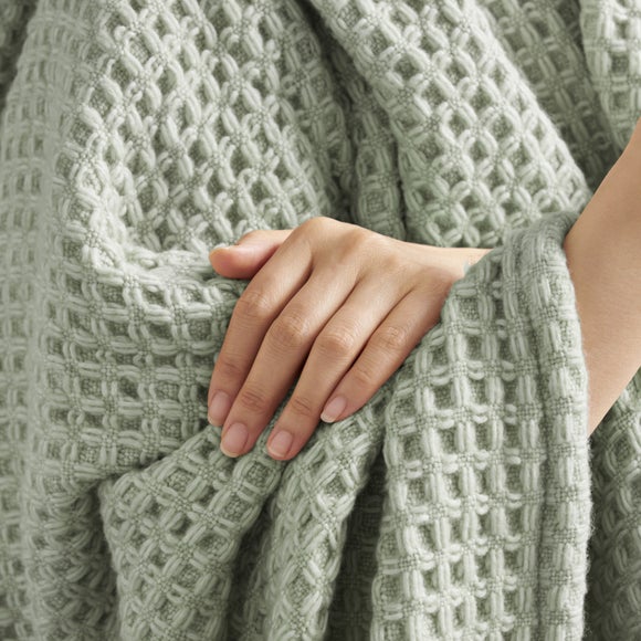 Carousel navigation image position 5 of 6