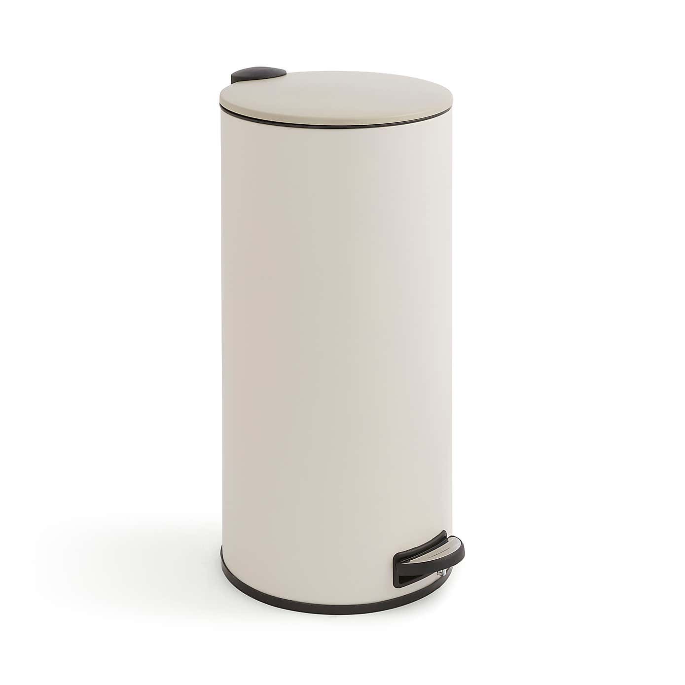 Carousel zoom image position 3 of 3