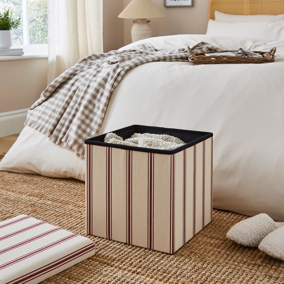 Carousel navigation image position 2 of 4