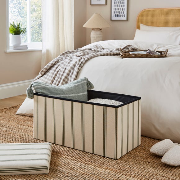 Carousel navigation image position 2 of 4