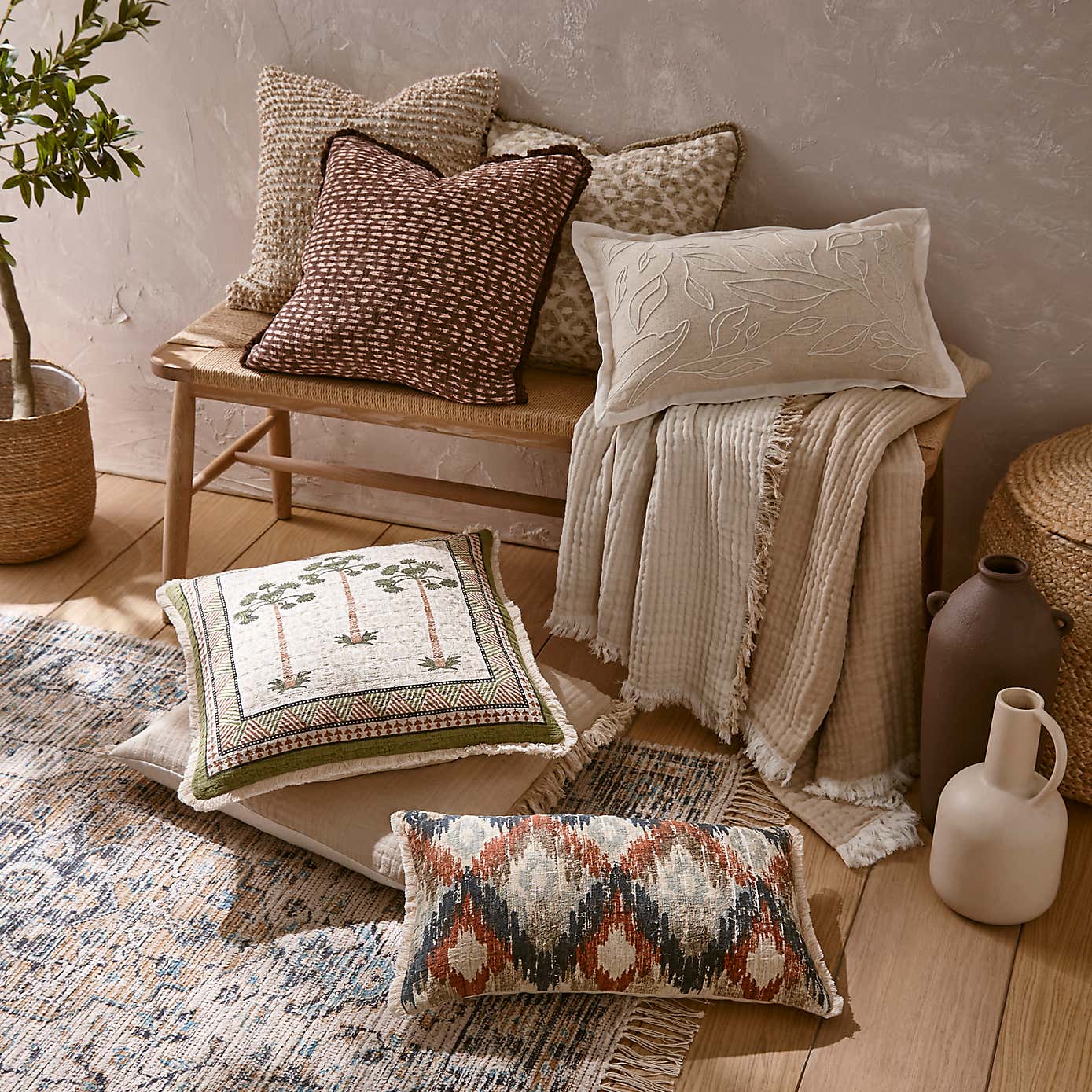 Carousel zoom image position 5 of 5