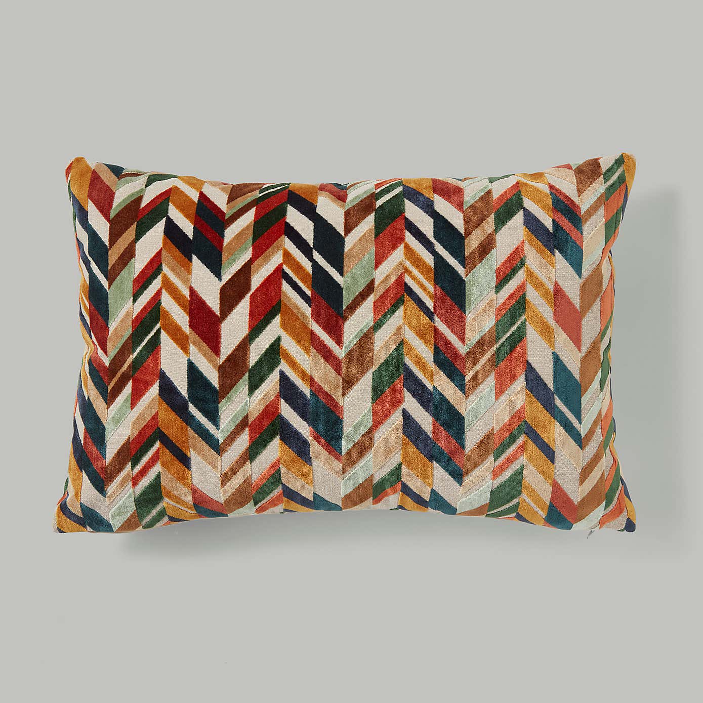 Carousel zoom image position 2 of 4