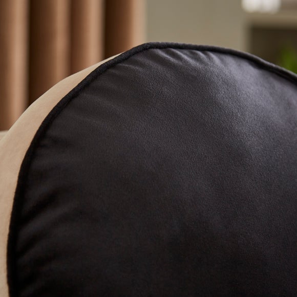 Carousel navigation image position 3 of 3