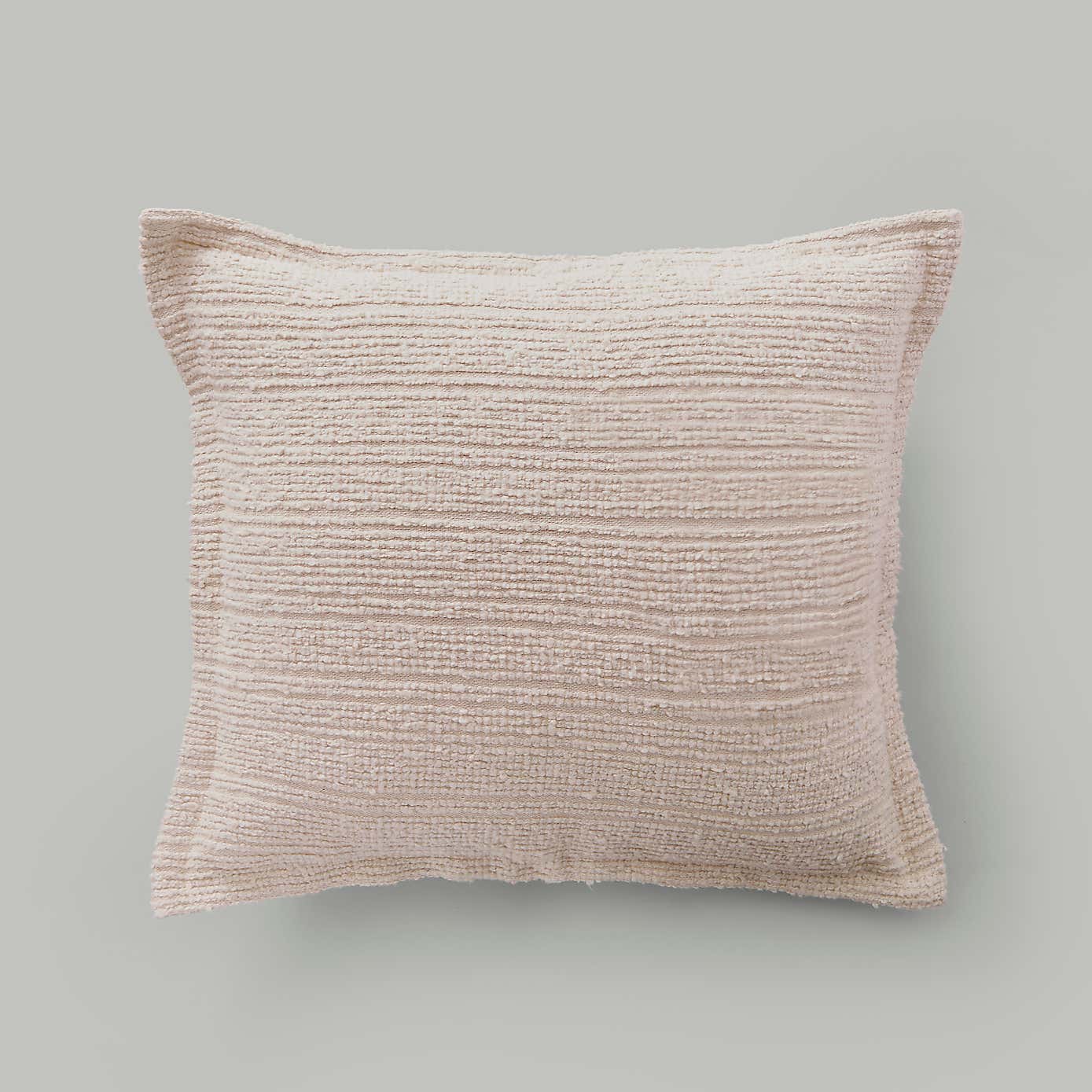 Carousel zoom image position 2 of 3