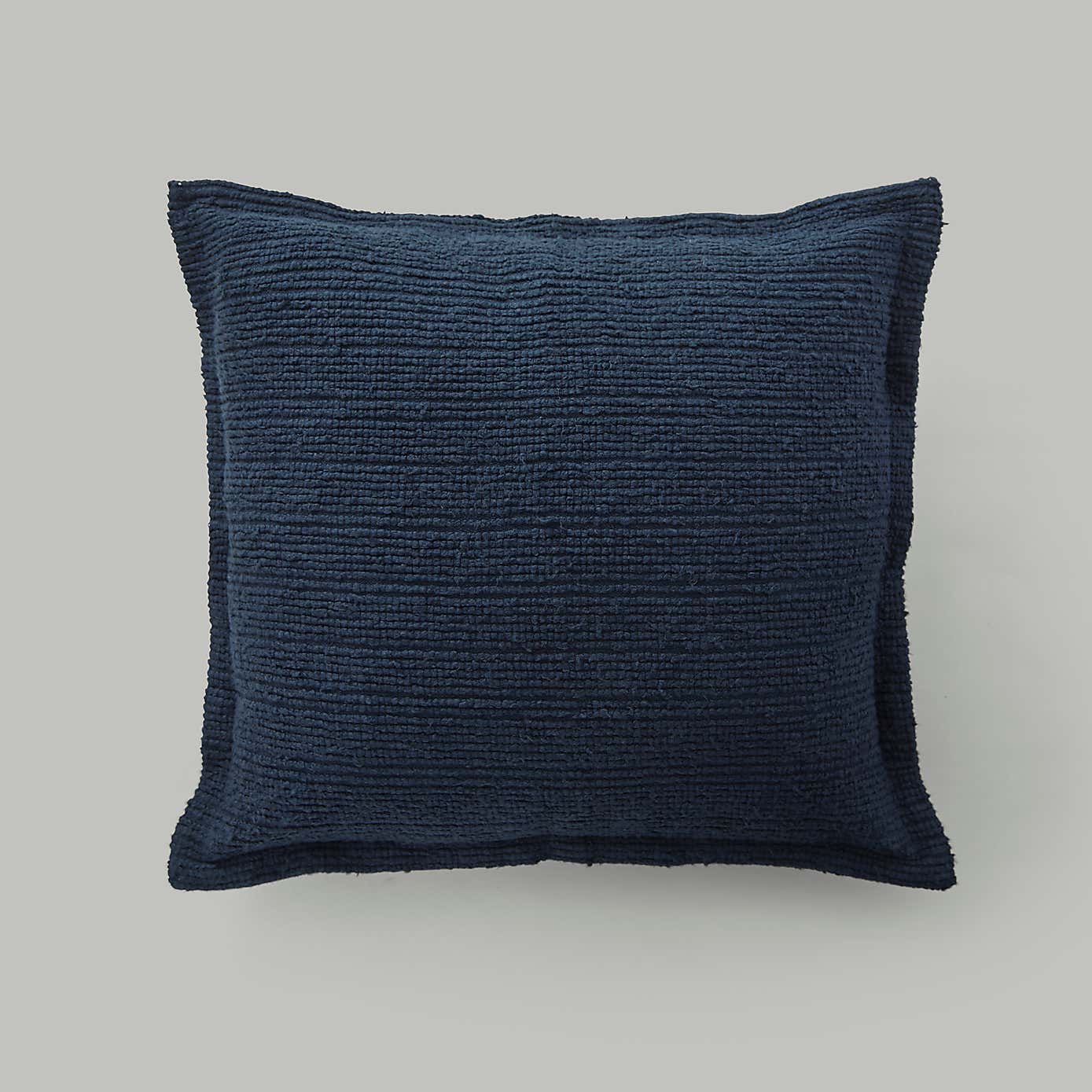 Carousel zoom image position 2 of 3