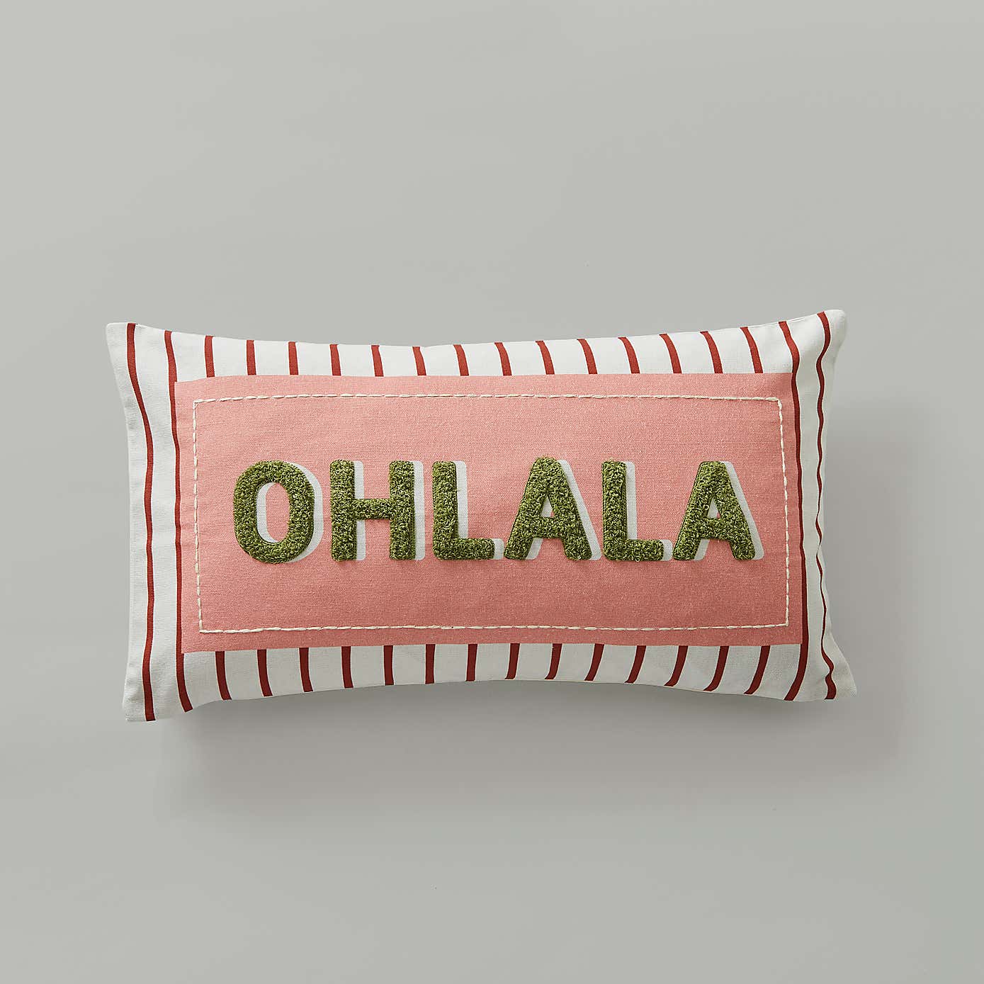 Carousel zoom image position 2 of 4