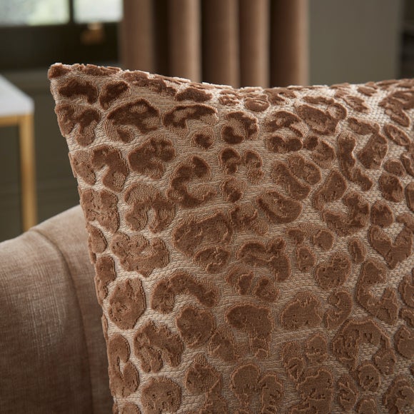 Carousel navigation image position 3 of 3