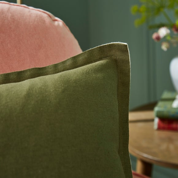 Carousel navigation image position 4 of 4