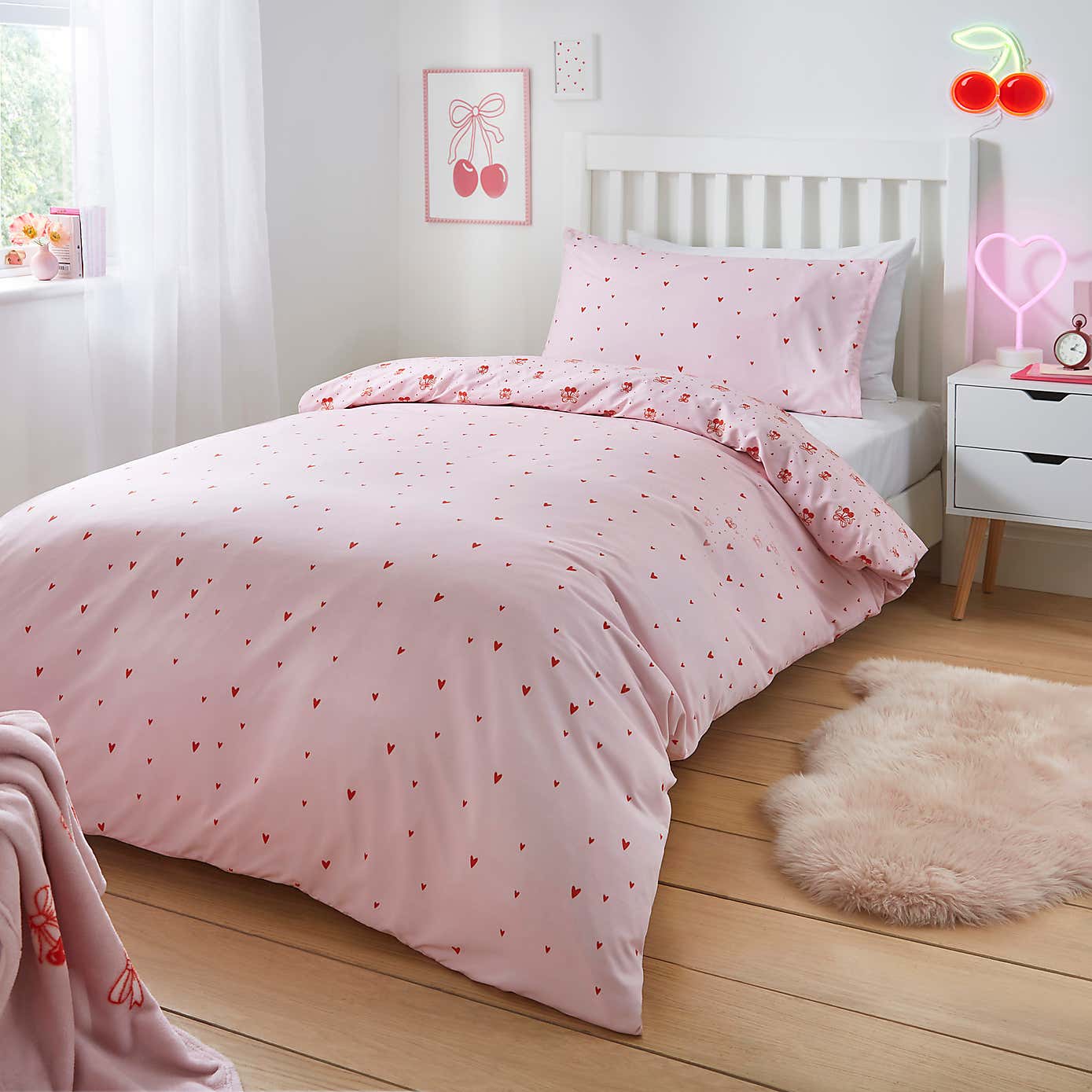 Carousel zoom image position 2 of 6