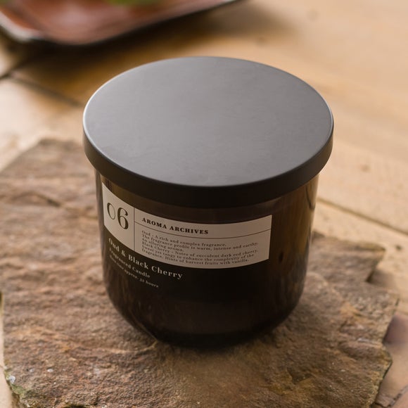 Carousel navigation image position 4 of 5