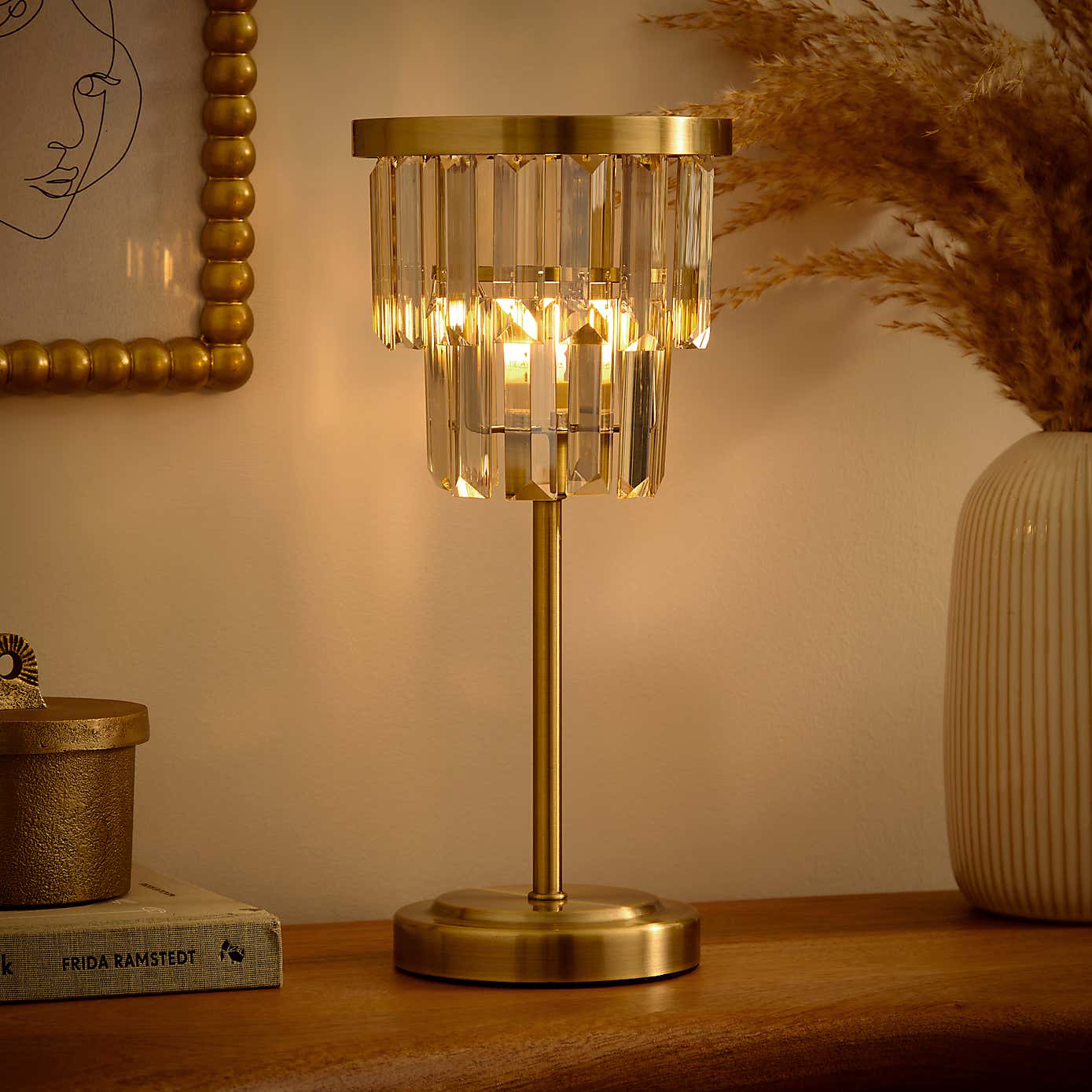 Carousel zoom image position 2 of 6