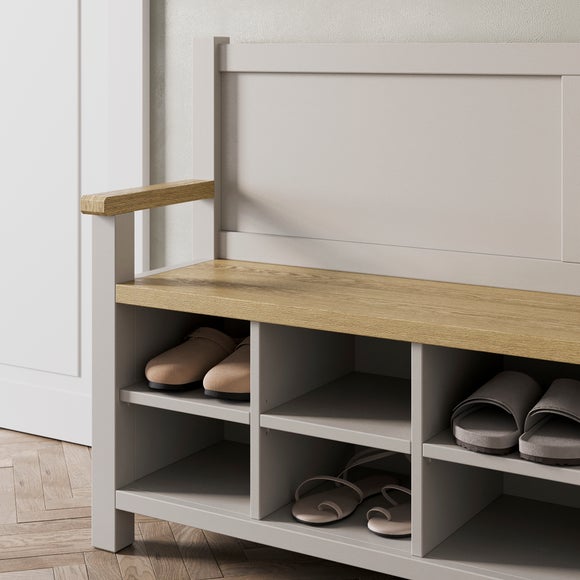 Carousel navigation image position 3 of 7