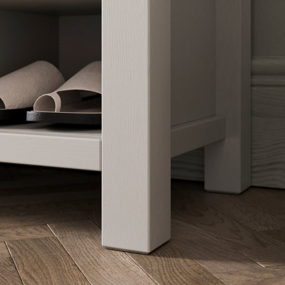 Carousel navigation image position 4 of 7