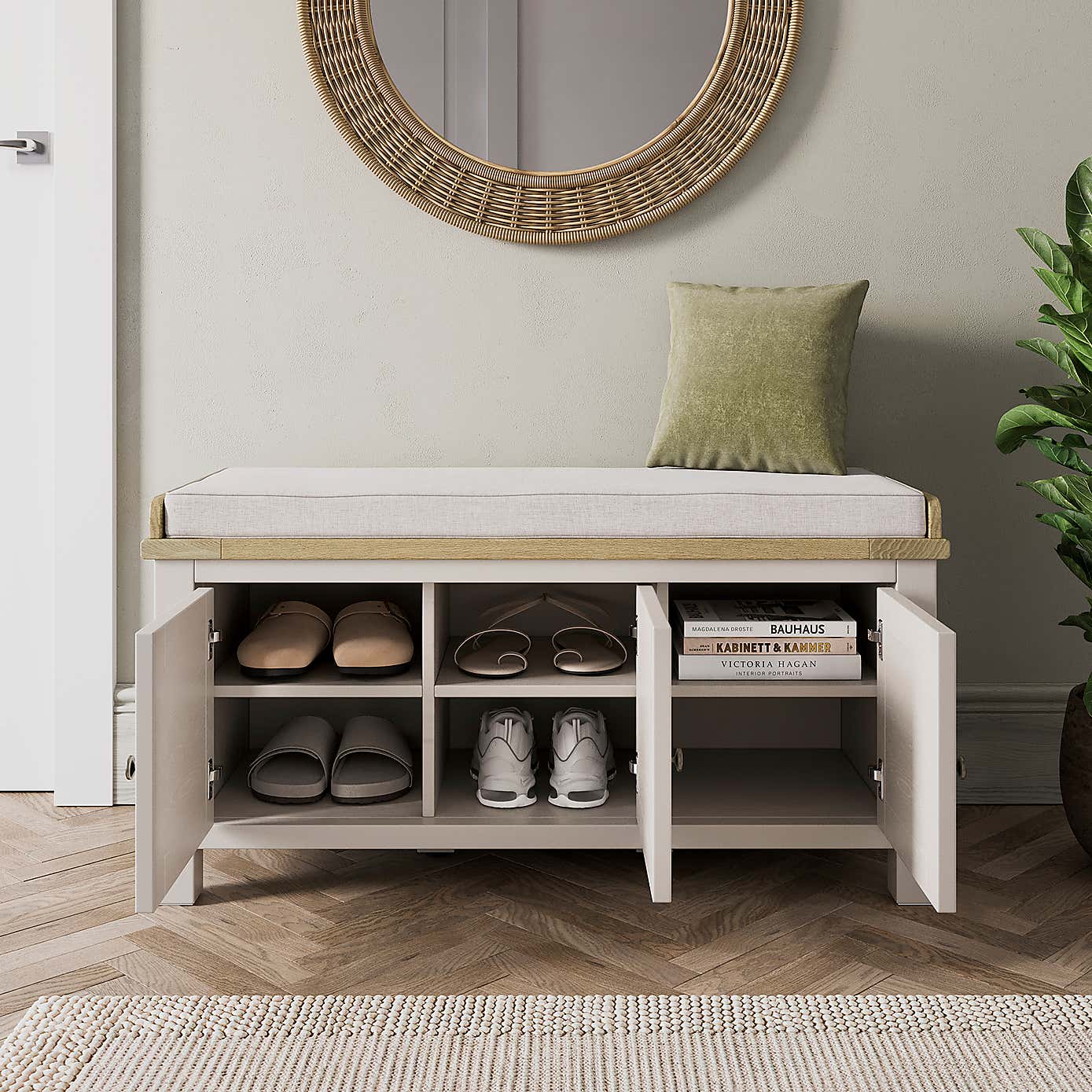 Carousel zoom image position 2 of 7