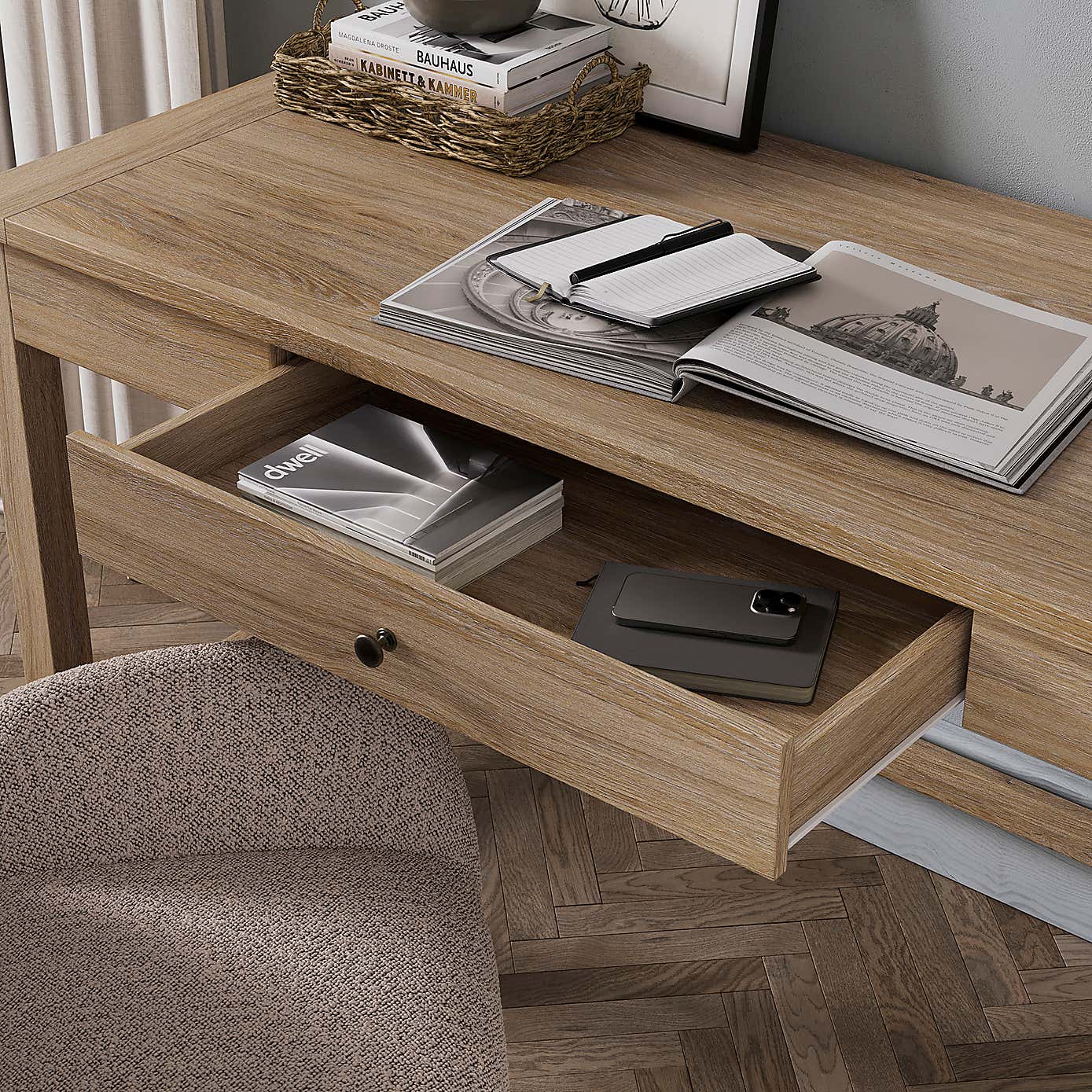 Carousel zoom image position 3 of 7