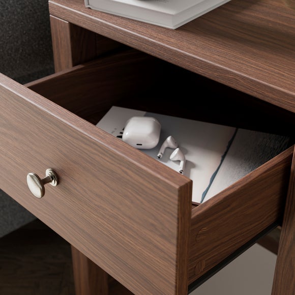 Carousel navigation image position 3 of 7