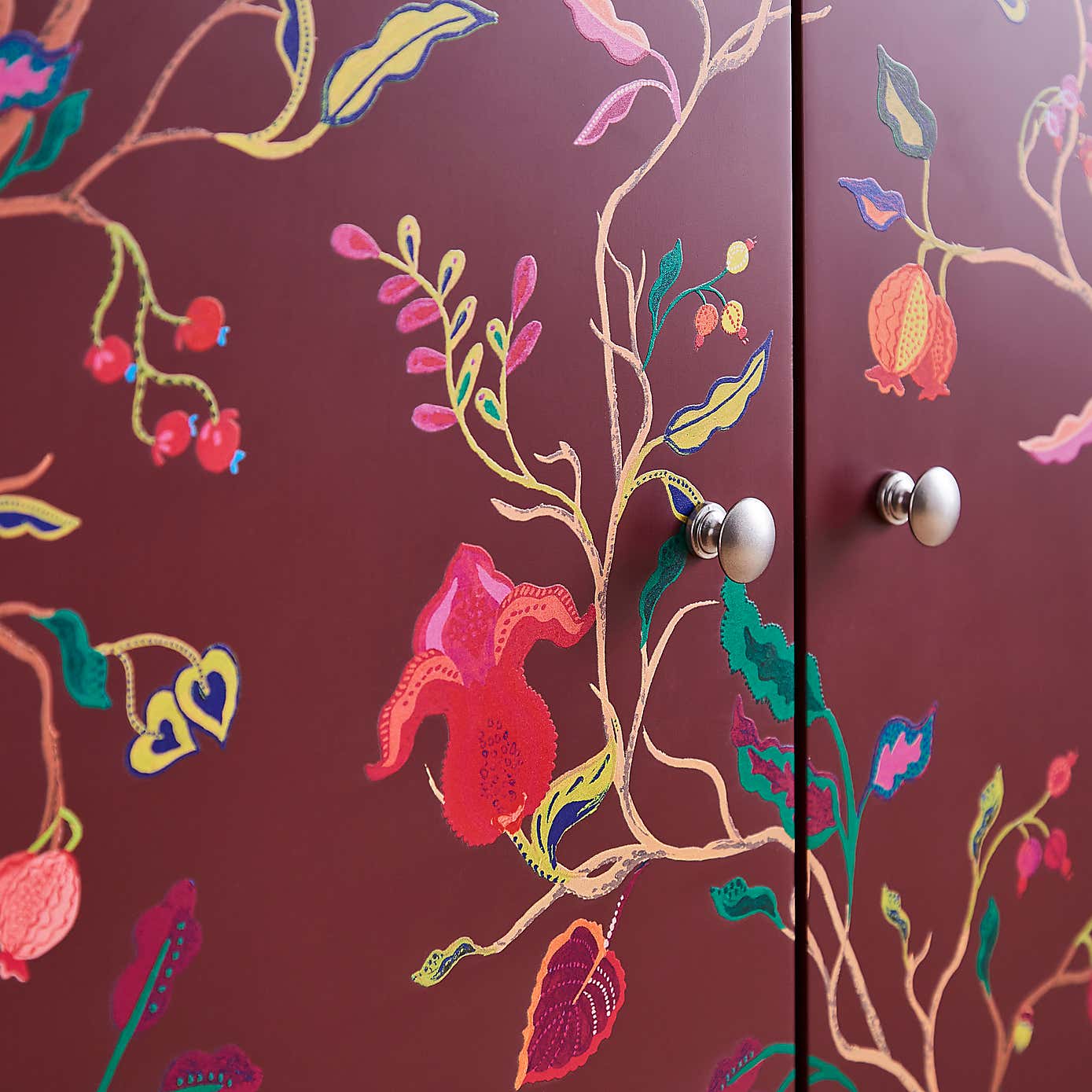 Carousel zoom image position 4 of 7