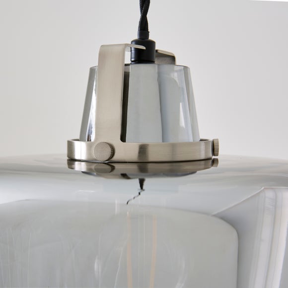 Carousel navigation image position 2 of 4