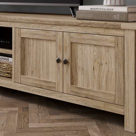 Carousel navigation image position 4 of 7